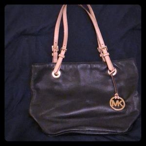 Black Michael Kors tote